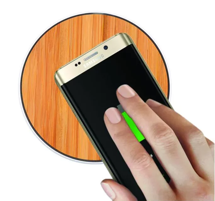 SurgeDisk Wireless Qi Charger Bamboo Edition